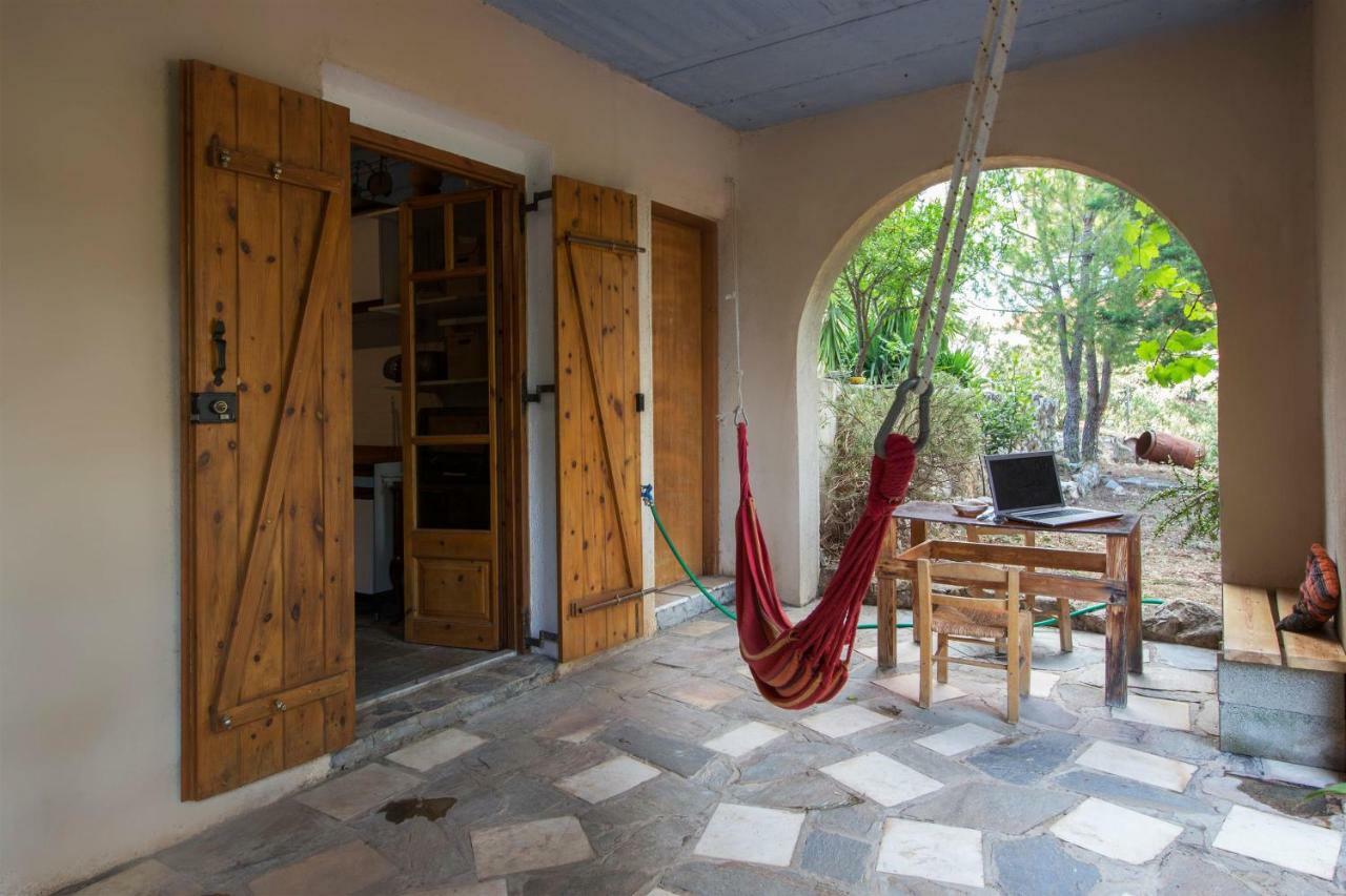 Mavilia Traditional Guesthouse Ligourio Exterior foto